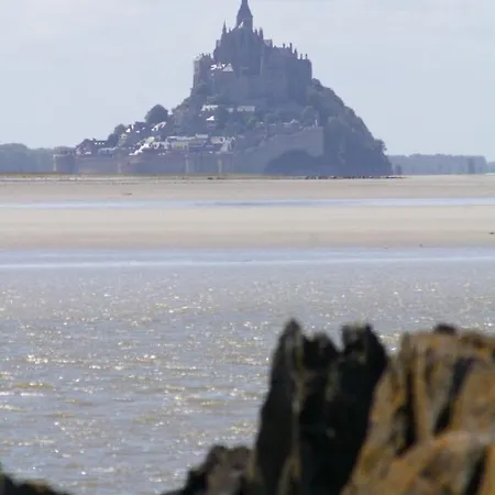 La Bulle En Baie, Proche Mont Saint-michel, Au Calme, Pour 4 Pers דירה *